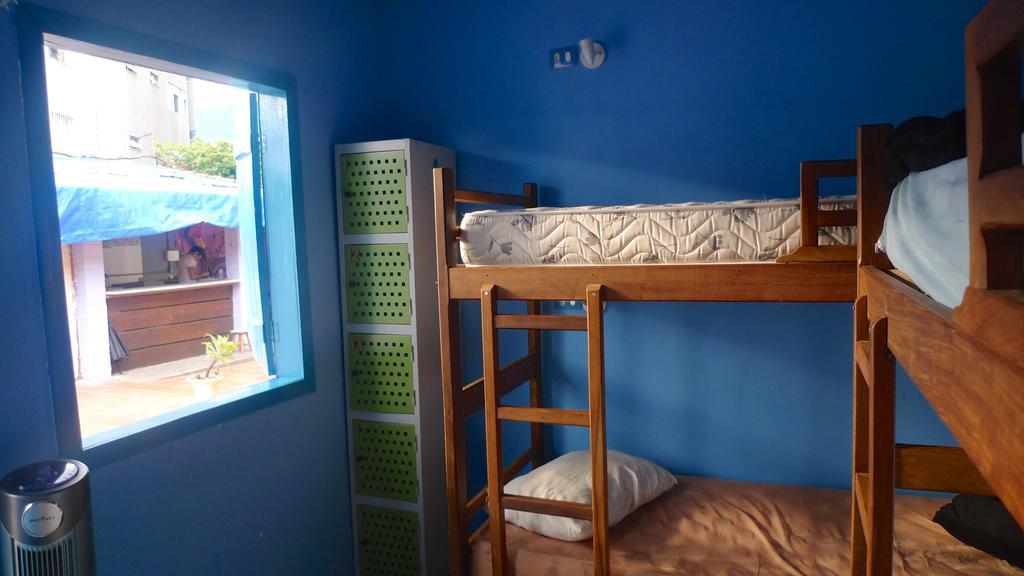 La Em Casa Hostel *