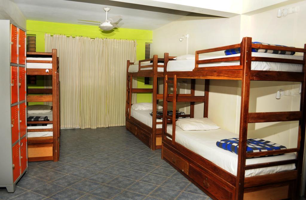 Hostel La Em Casa *