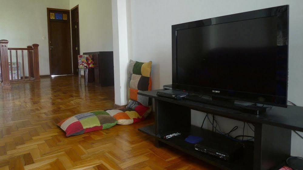 Hostel La Em Casa