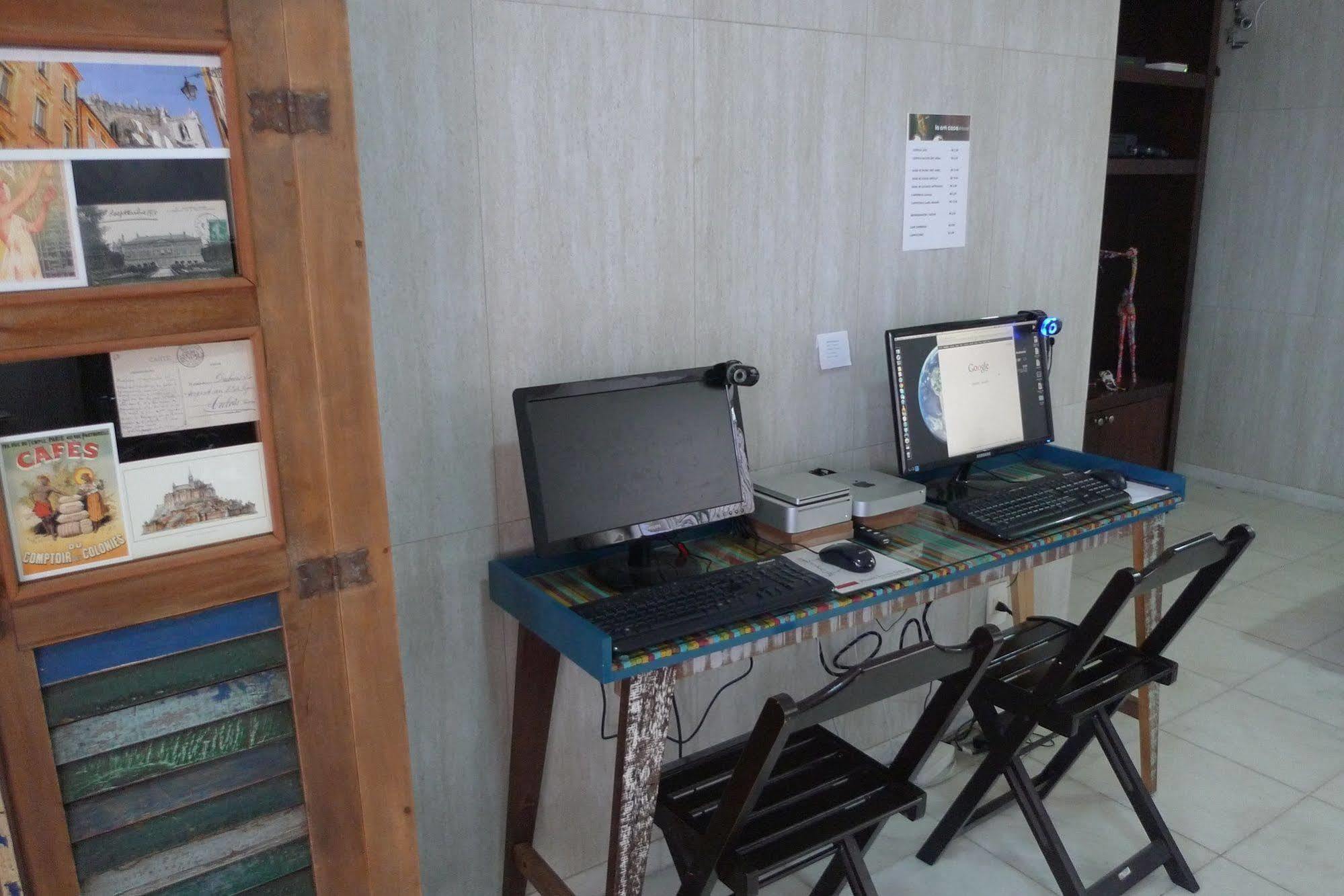 Hostel La Em Casa